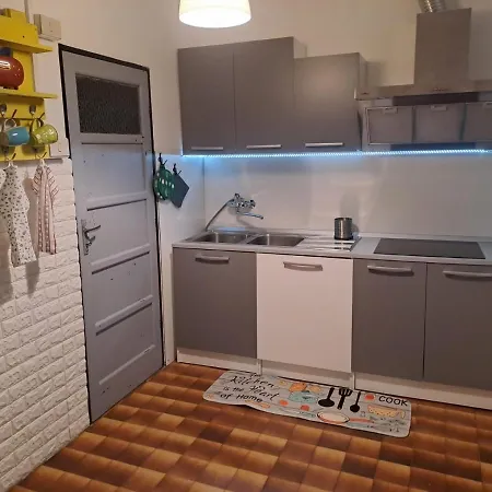 Lägenhet Final Mente Finale Ligure